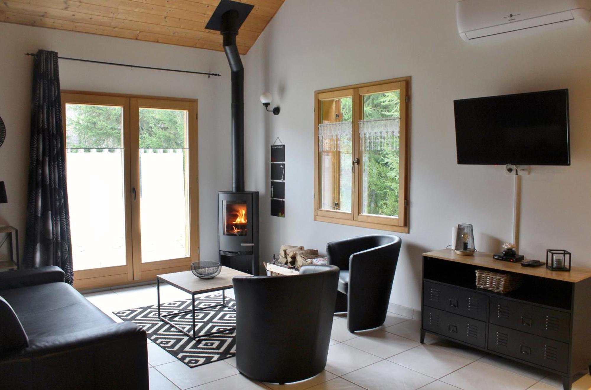 Ney Chalet De Charme Le Contemporain מראה חיצוני תמונה